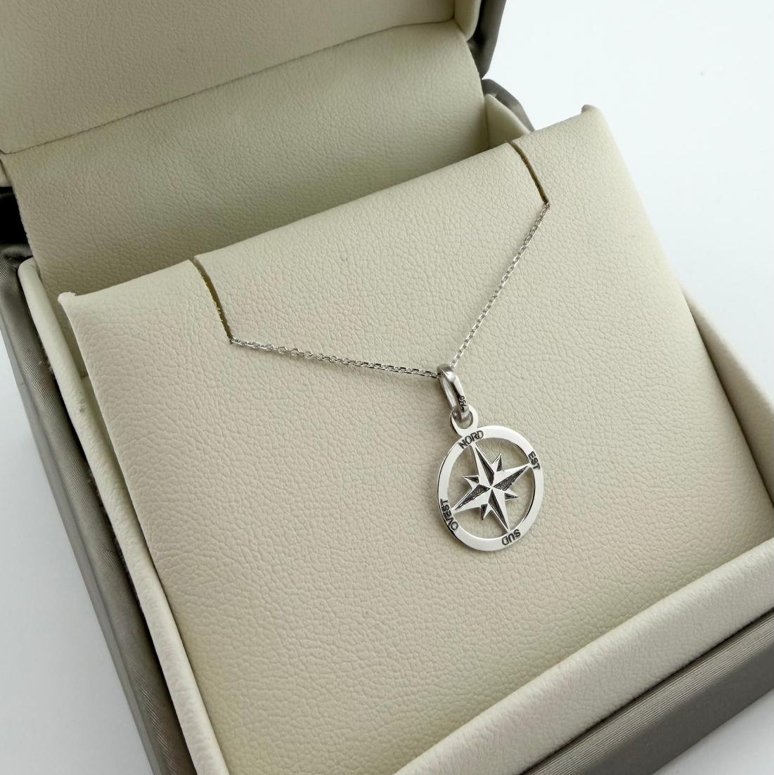 Collana rosa dei venti - Oro 18 kt