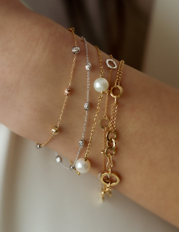 Bracciali