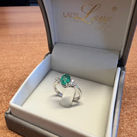ANELLO IN ORO 18 CARATI CON DIAMANTI