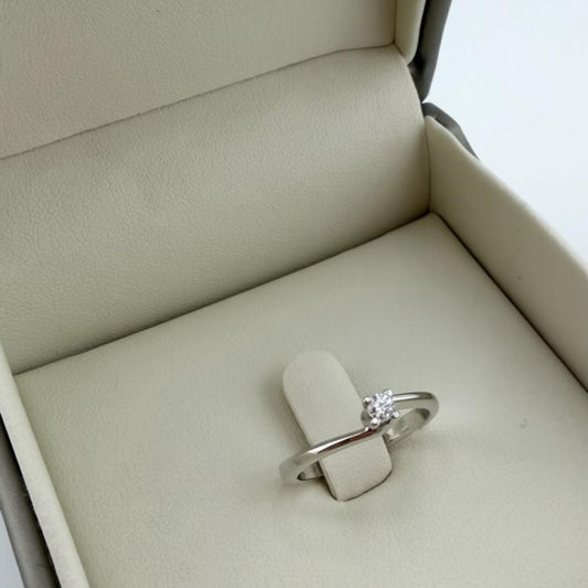 Anello solitario Wave con diamante 0.10 ct - Oro 18 kt