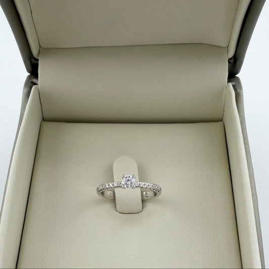Anello solitario Pavè con diamante 0.20 ct - Oro 18 kt