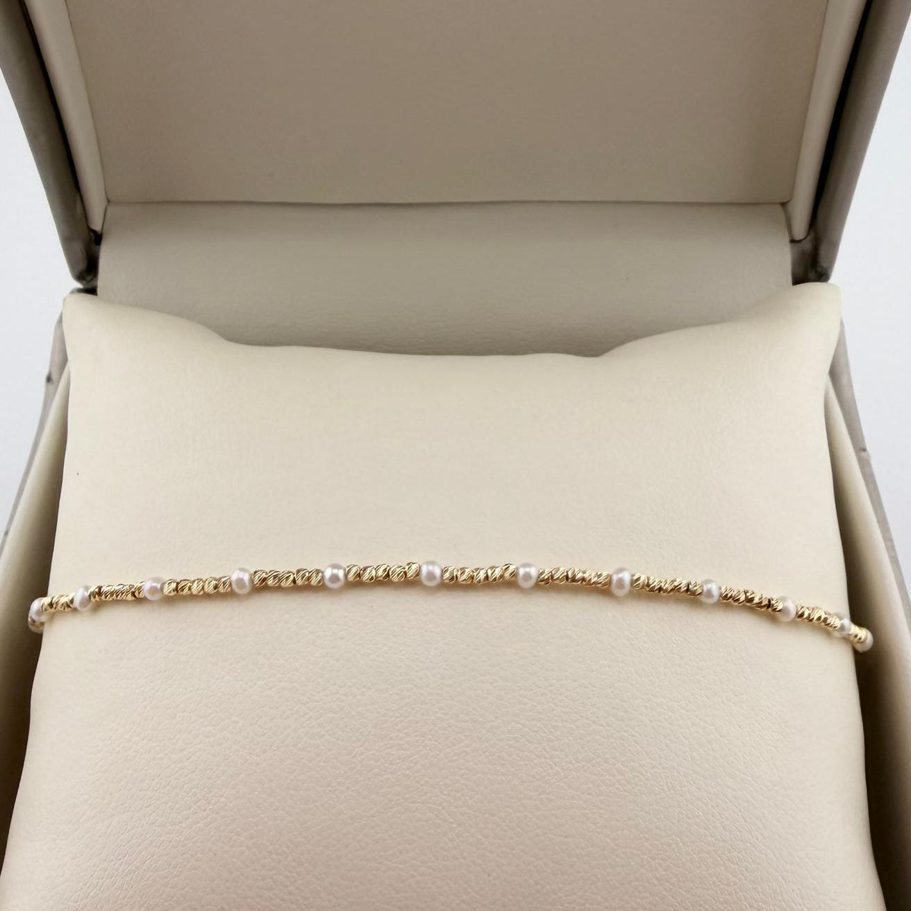 Bracciale con palline diamantate e perle - Oro 18 kt