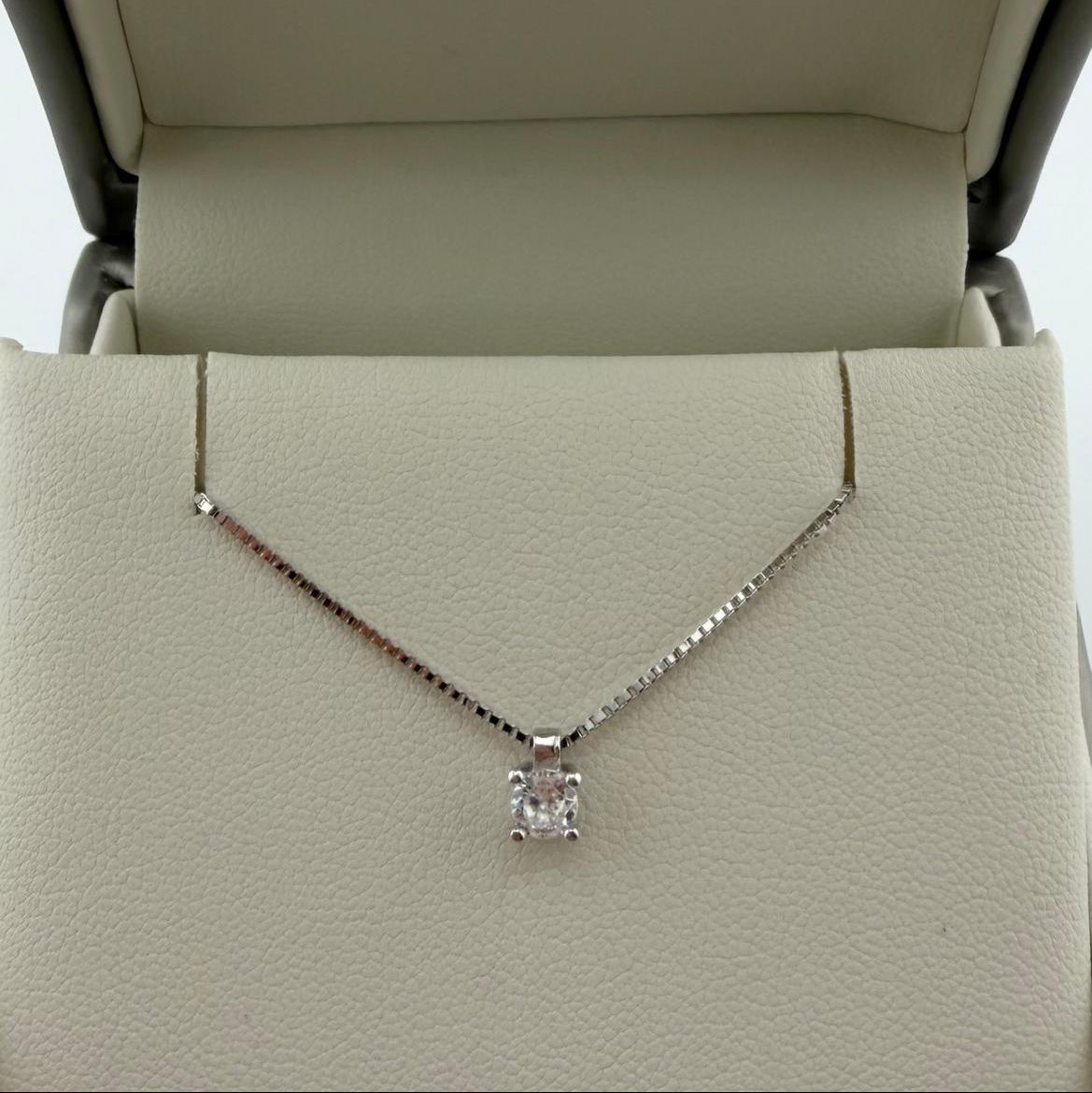 Collana punto luce con zircone da 4 mm - Argento 925