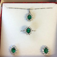 SET COLLANA, ORECCHINI E ANELLO IN ARGENTO 925